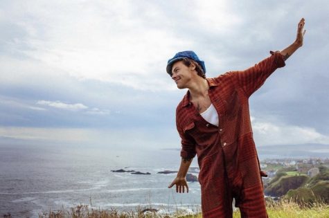 Harry Styles’ Breaks The Fine Line From His Band Days And His Solo Career