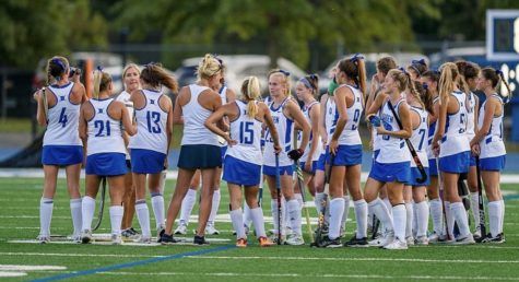 Girls Varsity Field Hockey team 2021.