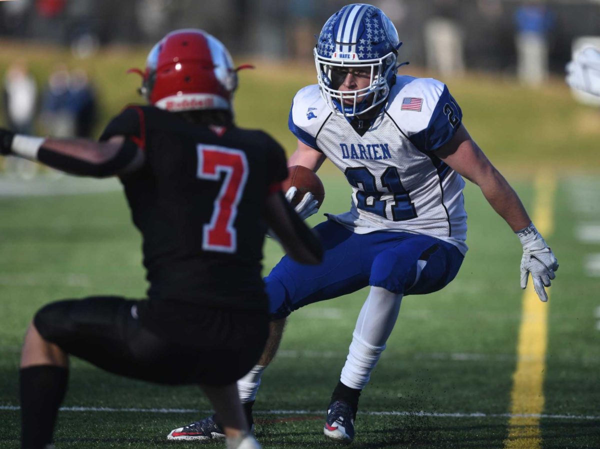 2023 Turkey Bowl; Darien Loss