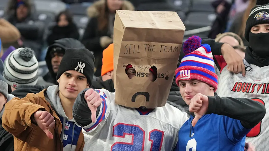 Big Blue Blues: The New York Giants' Season of Fumbles and Failures