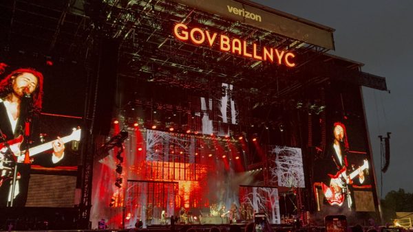 Hozier playing at Gov Ball 2025.
